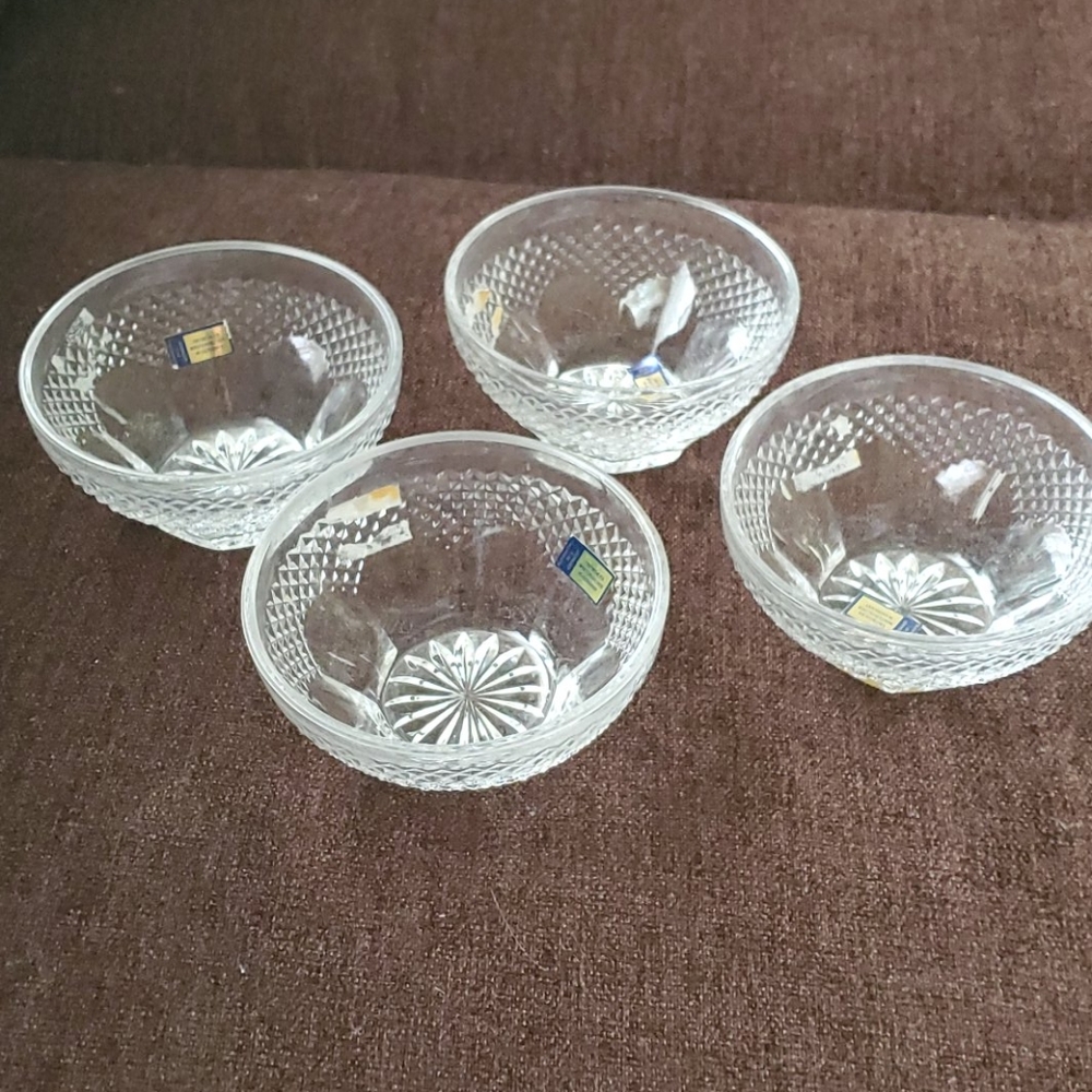 Glass bowls